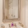 Отель WhiteGates Apartment, фото 5