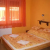 Отель Évaluna Apartman, фото 4