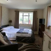 Отель Luxury Cart Lodge Set On The Farm Which Featured In The 'darling Buds, фото 5