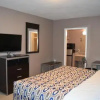 Отель Woodfield Inn and Suites, фото 1