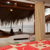 Отель Lobitos Surf House, фото 1