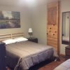 Отель Madawaska Lodge-Camping Cabins в Саут-Алгонкуин