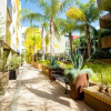 Отель Hollywood Downtown Apartment, фото 8