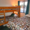 Отель Two-Bedroom Deluxe Townhouse Unit #61 by Snow Summit Townhouses, фото 4