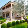 Отель Apartments Veli vrh, фото 1
