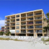 Отель Sandy Shores Condos #201, фото 12