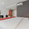 Отель RedDoorz Premium near Pantai Losari 2, фото 9