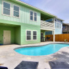 Отель Gone Coastal 3Br Home, фото 23