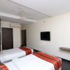 Отель OYO Premium Ballygunge Lovelock Street, фото 5