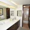 Отель Ski and Racquet B102 (Condo with Pool & Hot Tub), фото 13