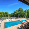 Отель Rocky Top Lodge - Six Bedroom Cabin, фото 15