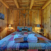 Отель The Timbers Cabin - 1 Br Cabin, фото 2