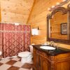 Отель Family Valley 6 Br cabin by RedAwning, фото 11