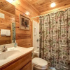 Отель Bear Creek Lodge Covered Bridge - Five Bedroom Cabin, фото 12
