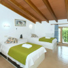 Отель Exclusive Villa Suavet Petit with a Stunning Pool, фото 2