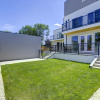 Отель Built in 2017 Luxurious 4 BR home in DT, фото 15