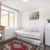 Отель Two bedrooms self-contained flat with Free Parking - Flat 2, фото 5