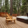 Отель Tallac Lodge Luxury Rental by RedAwning, фото 10