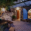 Отель The Nest - A Romantic Vacation Home in Ein Kerem - Jerusalem, фото 6