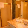 Отель Two-Bedroom Deluxe Townhouse Unit #45 by Snow Summit Townhouses, фото 6