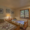 Отель Klein - Truckee Home, фото 4