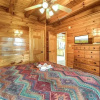 Отель Bear Creek Lodge Covered Bridge - Five Bedroom Cabin, фото 4