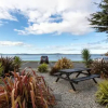 Отель Beachfront Apartment Blackmans Bay, фото 4