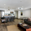 Отель Historic x Modern 2BD + 2BA in the Heart of DTLA, фото 3