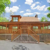 Отель Deer Trail - 2 Br Cabin, фото 5