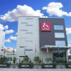 Отель H Carlton Hotel, фото 1