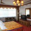 Отель Lhasa Jin Bo Hotel, фото 4