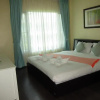 Отель Baan Sanpluem - Beachfront, фото 3
