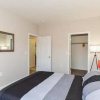 Отель ☆Updated Uptown 2br Apt + Fully Equipped/Furnished, 5 Min Downtown☆, фото 11