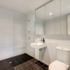 Отель London Woolstores Warehouse Apartment, фото 10