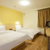 Отель 7 Days Inn Bazhong Nan Chi South Road Fenghuang City Branch, фото 1