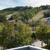 Отель Mountain Side Condo Loft at The Blue Mountains, фото 13