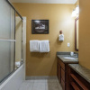 Отель Cozy Carriage House Condo - 1 Br Condo, фото 7