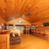 Отель Bearskin Lodge, фото 1