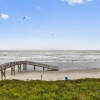 Отель Seascape 1211 in Galveston, фото 19