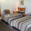 Отель Oaktree Lodge Guest House, фото 1