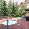 Отель Luxury 2 Bedroom Breckenridge Vacation Rental with Stunning Mountain Views Just Steps from Historic , фото 11
