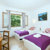 Отель Exclusive Villa Suavet Petit with a Stunning Pool, фото 4