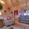 Отель Bear Tracks - Two Bedroom Cabin, фото 7