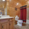 Отель Pine Tree Lodge - Eight Bedroom Cabin, фото 24