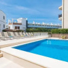 Отель Residencial Llenaire Apartment, фото 1