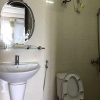 Отель X.O Hotel Quang Binh, фото 1