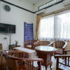 Отель RedDoorz @ Avros Guest House Medan, фото 12