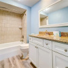Отель Captains Walk 418, 3 Bedrooms, Beach Front, Pool, Sleeps 8, фото 11