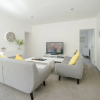 Отель Artemis Modern 2 bedrooms unit in Castor Bay, фото 2