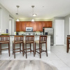 Отель Beautiful Lake View Condo, Vista Cay-1004, фото 40
